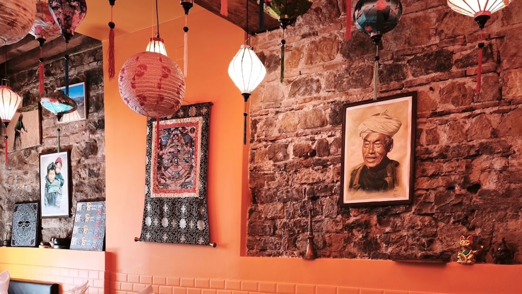 voie-annapurna-lyon-restaurant-nepalais-3