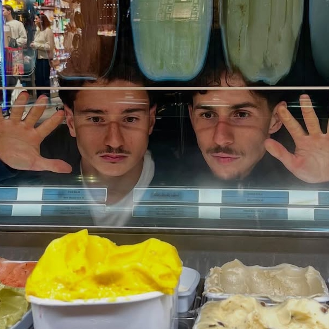 marrant-club-duo-lyonnais-tour-france-humour