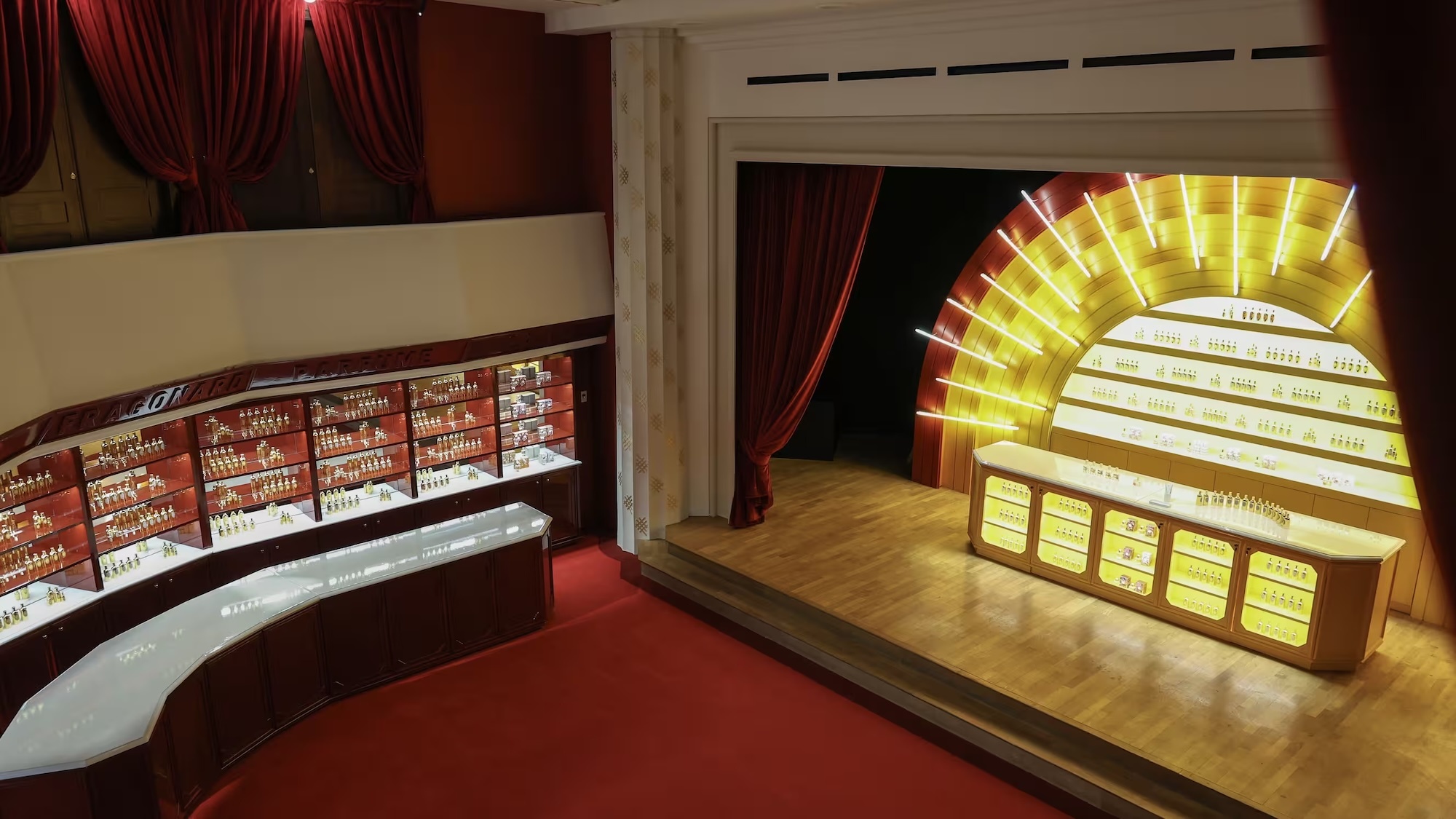 Dans un ancien théâtre mythique parisien, Fragonard ouvre une expo gratuite sur l'art du parfum bonbon