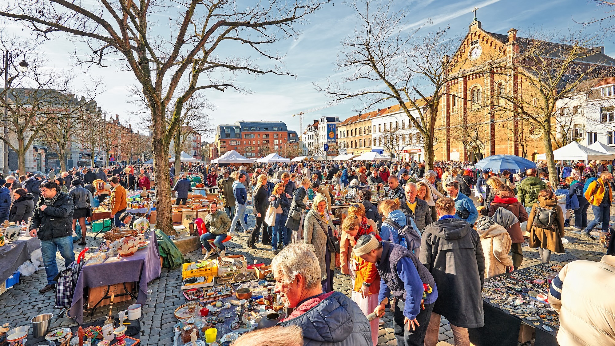plus-grande-brocante-bruxelles-700-exposants