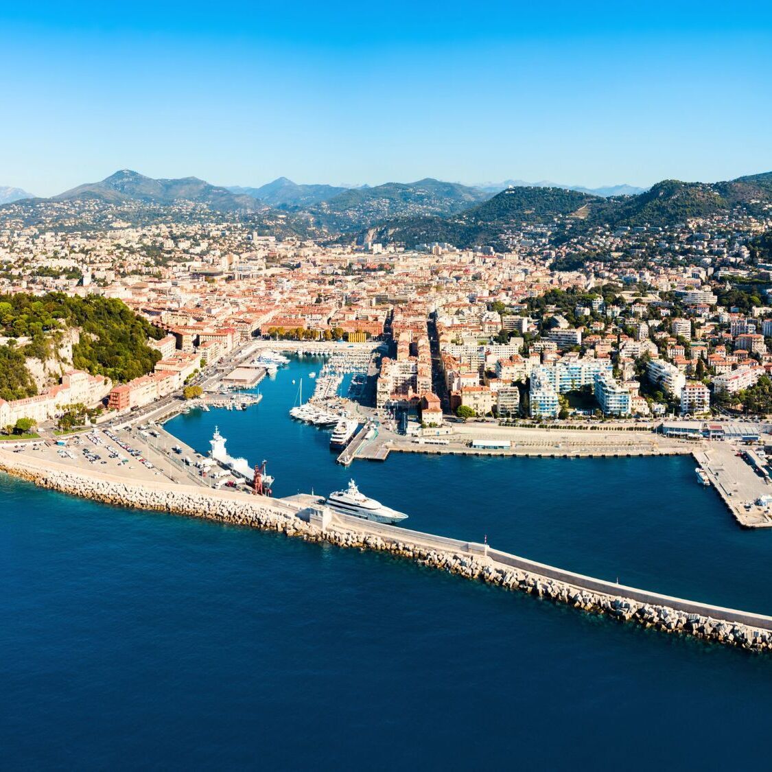 13-monuments-renov-s-reouverts-nice