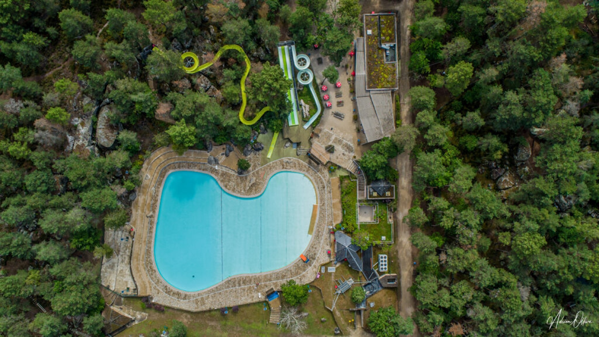 buthiers-piscine-1-1024x575
