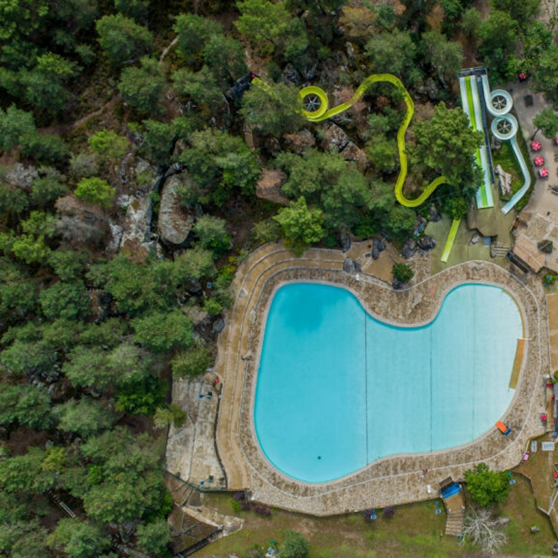 buthiers-piscine-1-1024x575