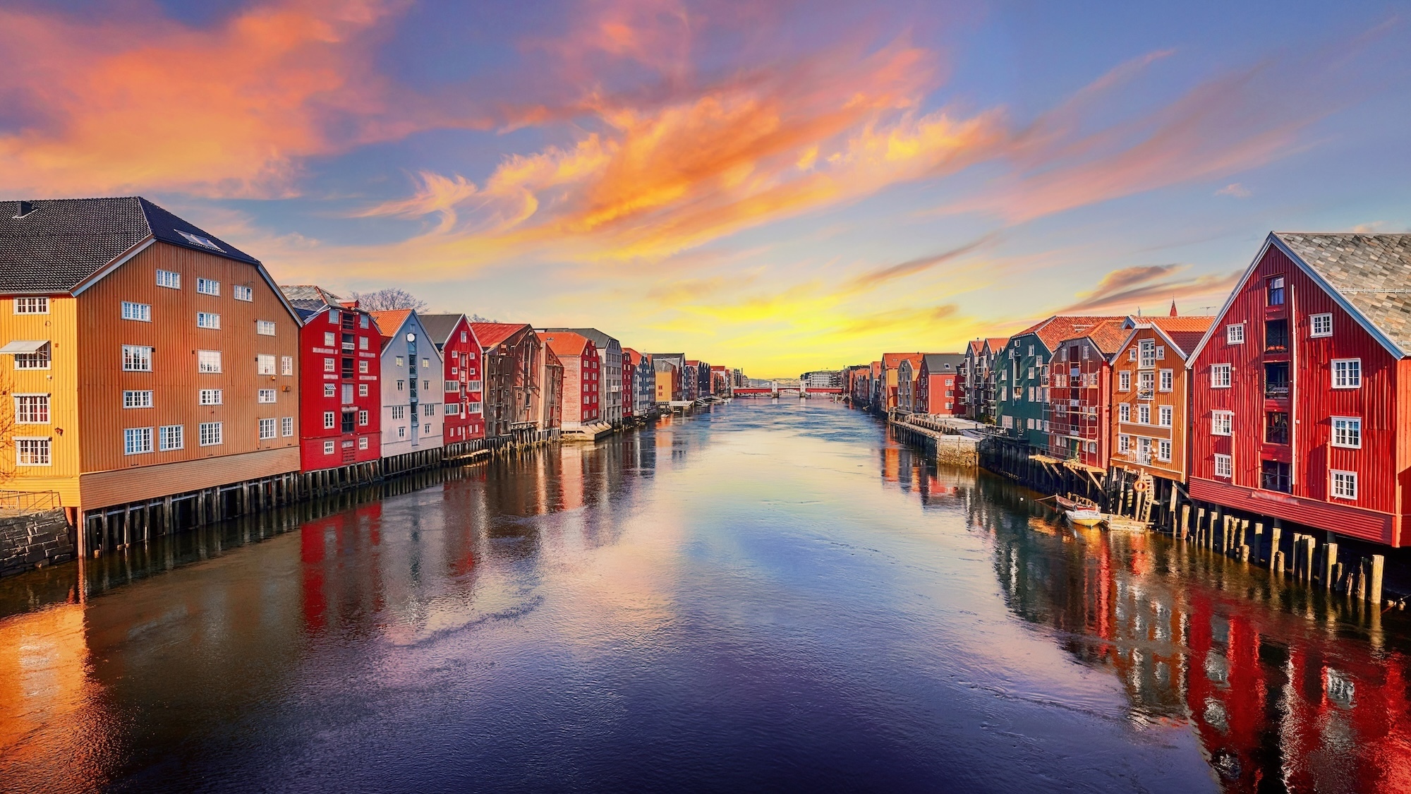 Voici les 10 meilleurs endroits pour partir en vacances sans mourir de chaud shutterstock-2231917945