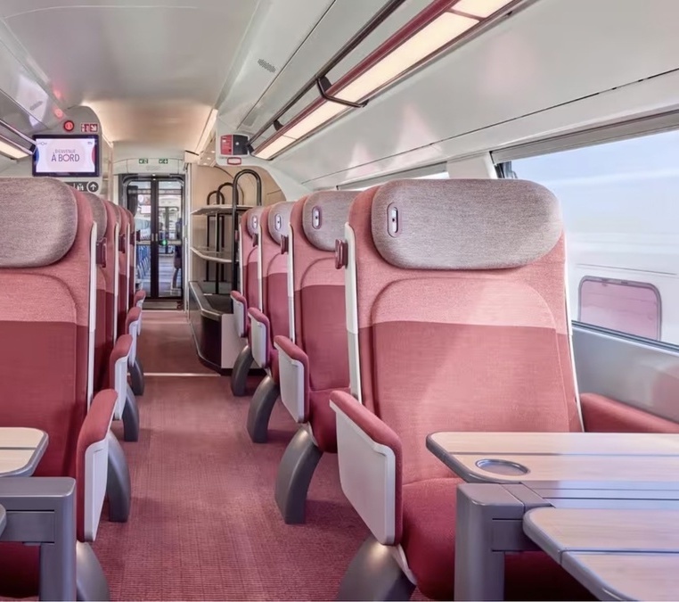 Les tout nouveaux TGV bientôt en service ! nouveaux-tgv-sncf-wagon-bar-bistrot-1ere-classe-se