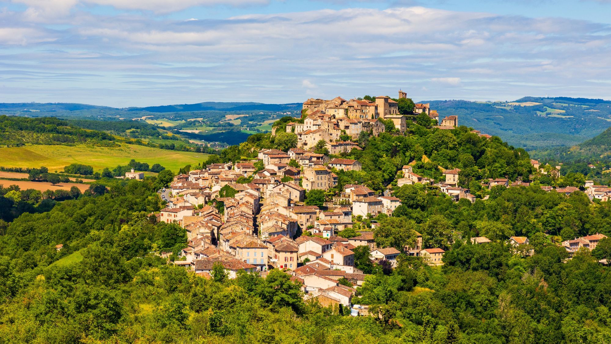 cordes-sur-ciel-village-pas-de-touristes-toulouse