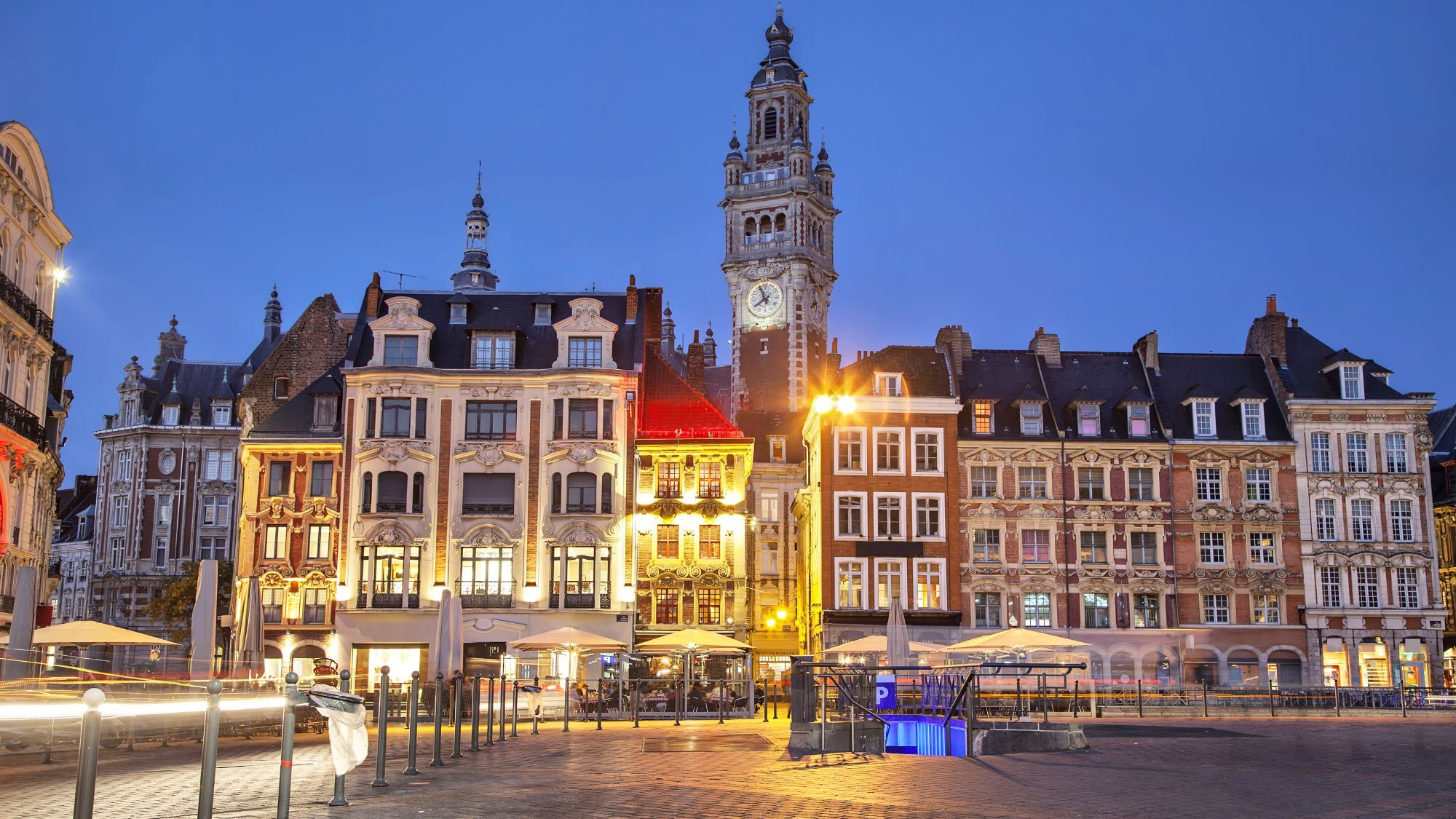 lille-ville-nuit-beffroi