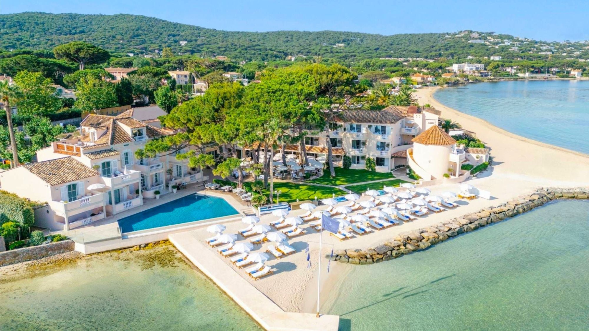 Cet hôtel de rêve à 1h40 de Nice élu parmi les 10 meilleurs du monde ! le-cheval-blanc-hotel-meilleur-du-monde