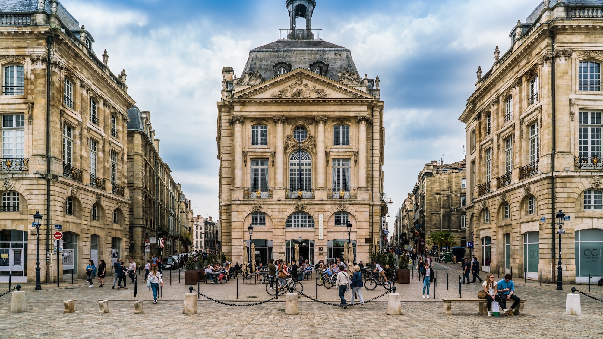 Après sa fermeture brutale, ce restaurant mythique de Bordeaux va renaître grâce à un célèbre humoriste français gabriel-restaurant-bordeaux-jeremy-ferrari
