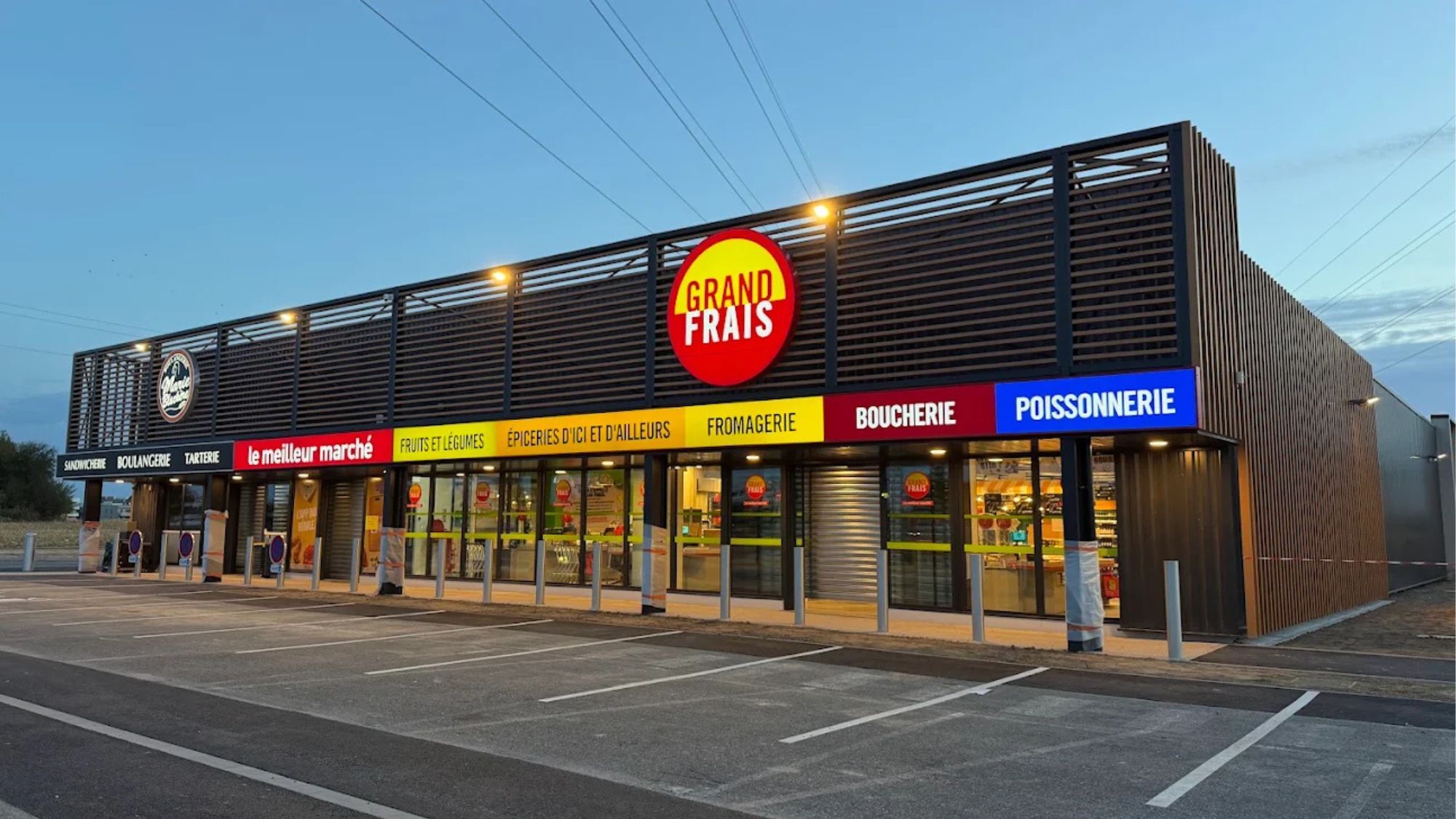 Un gigantesque magasin Grand Frais de 1 000 m² vient d'ouvrir près de Strasbourg grand-frais-supermarch-ouverture-strasbourg