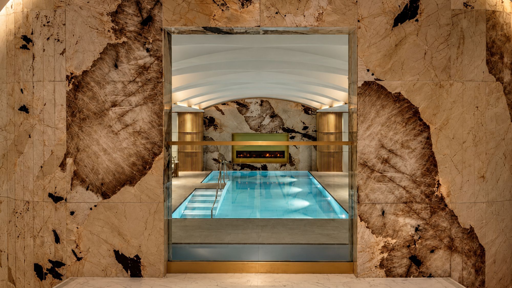 spa-piscine-pierre