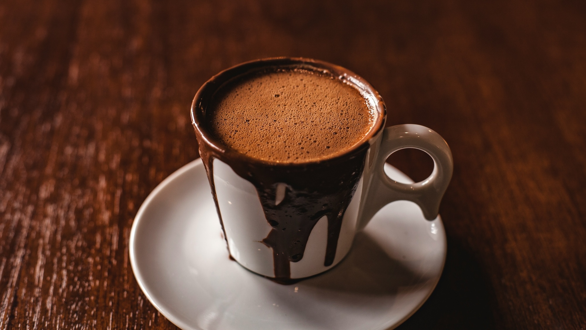 Cyril Lignac ouvre un coffee shop dédié au chocolat à Paris giancarlo-duarte-unsplash