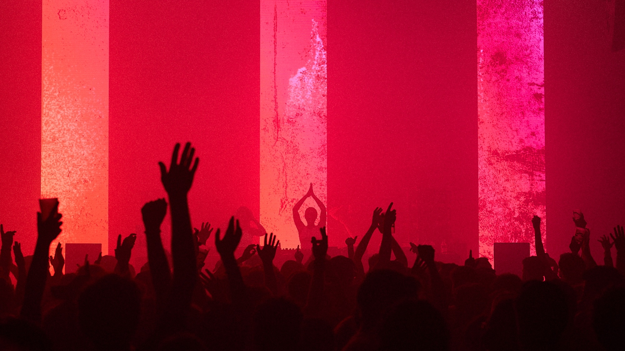 La Base sous-marine de Bordeaux va se transformer en temple de l'électro pendant 3 jours en novembre festival-electro-isulia