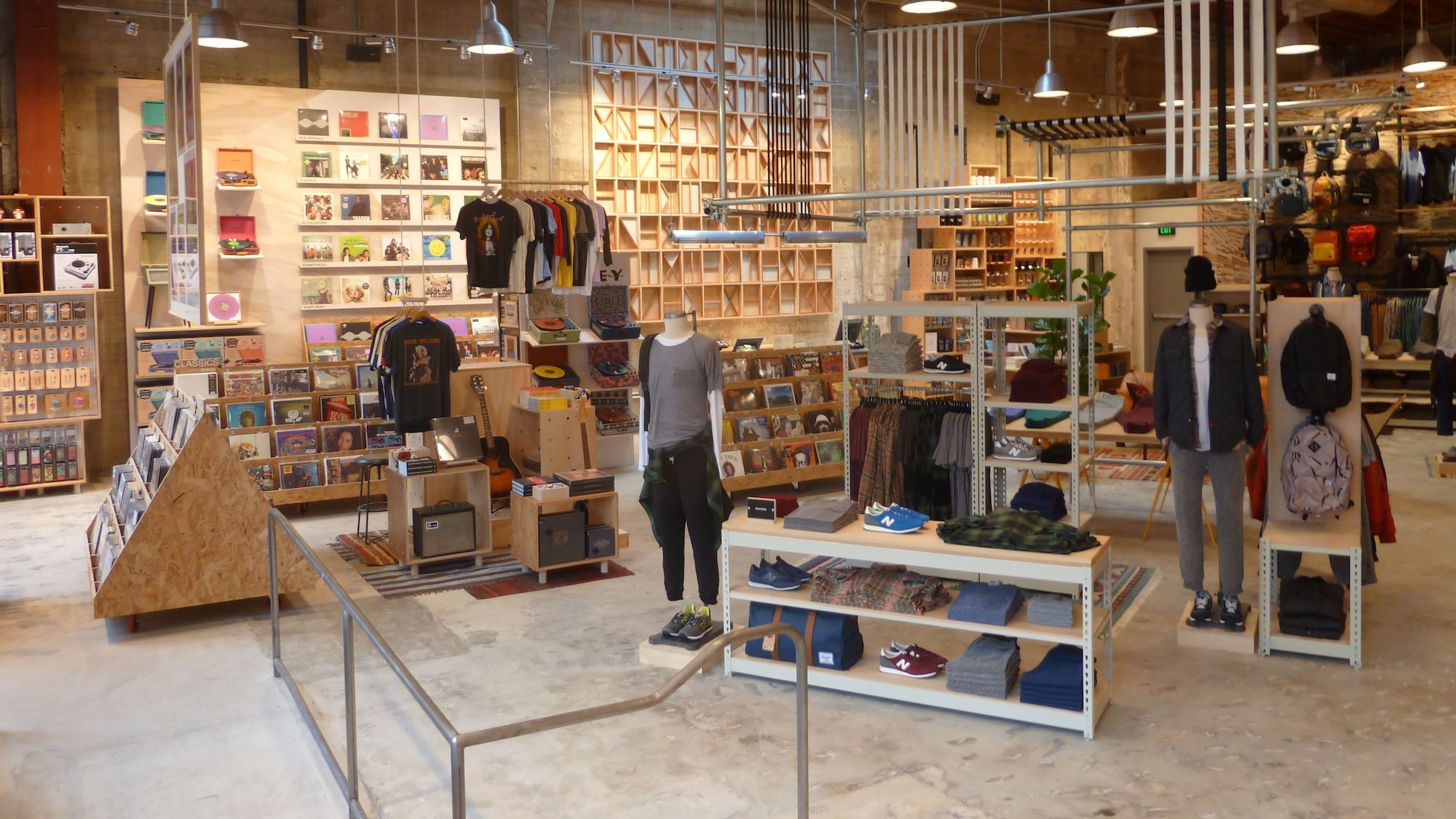 Cette marque américaine ultra populaire vient d'ouvrir sa première boutique à Lyon ! urban-outfitters-ouvre-premiere-boutique-lyon