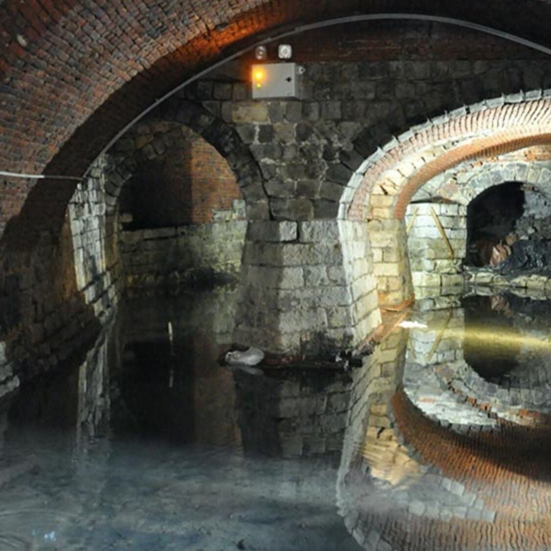 sous-terrains-canal-pierres