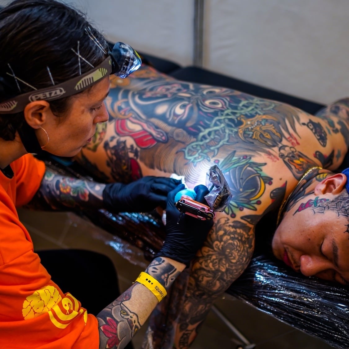 lyon-capitale-mondiale-tatouage-350-tatoueurs