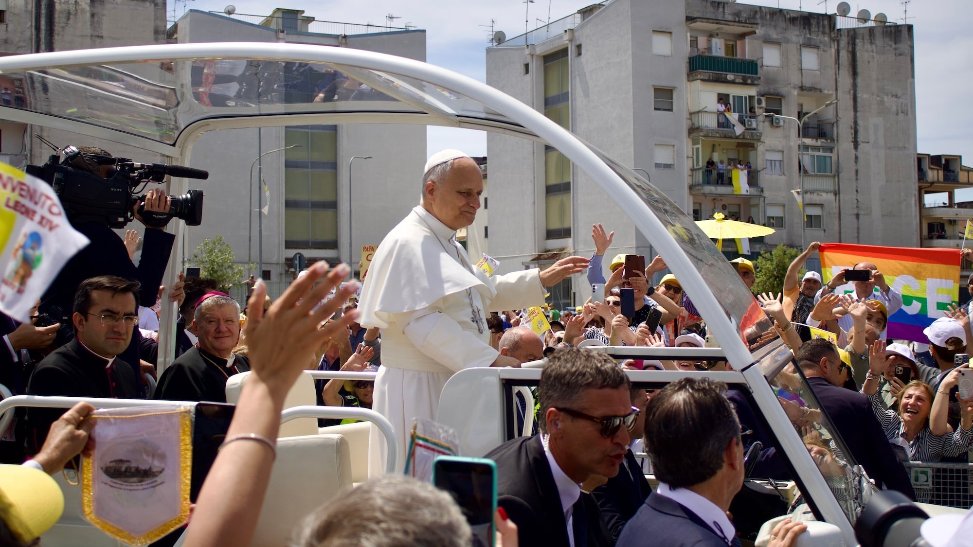 Visite du pape : toutes les restrictions de circulation dans Paris shutterstock-2785652649