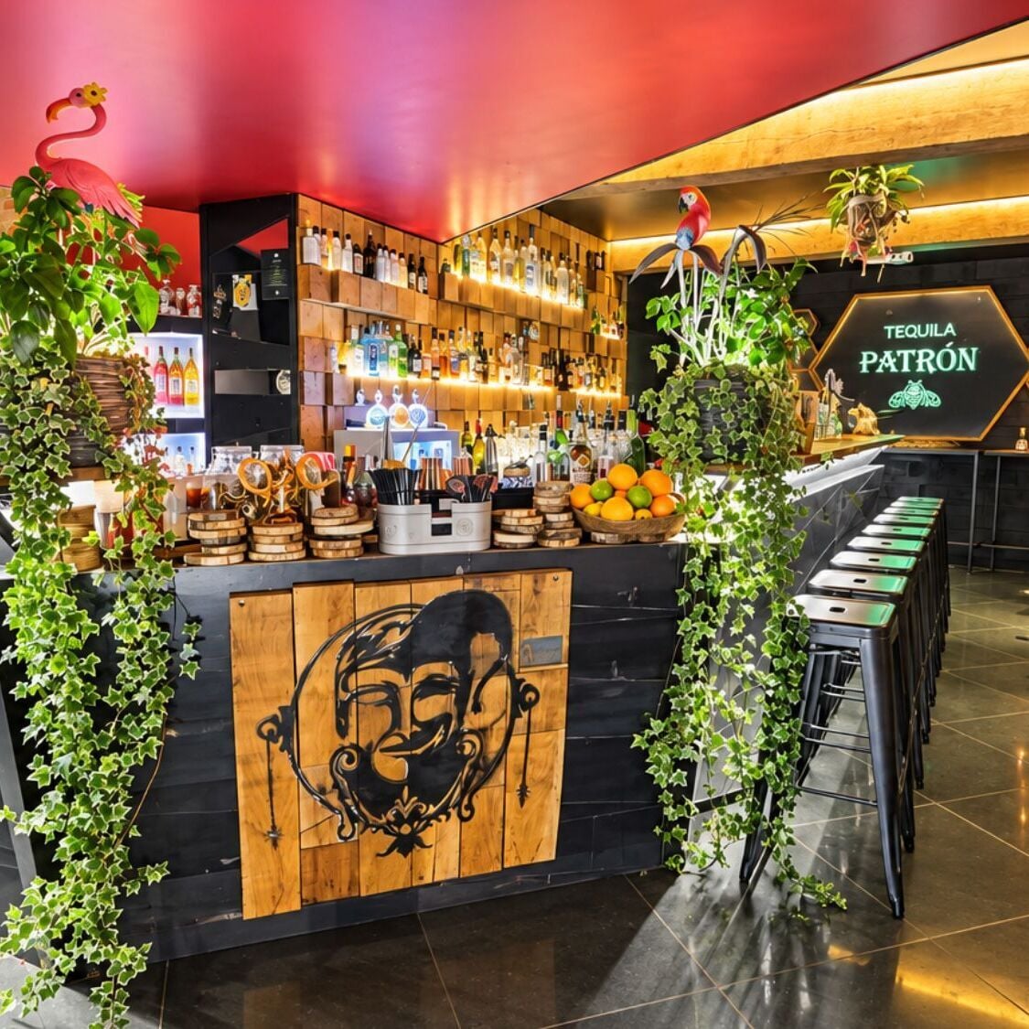 bar-cocktail-joker-tonneaux