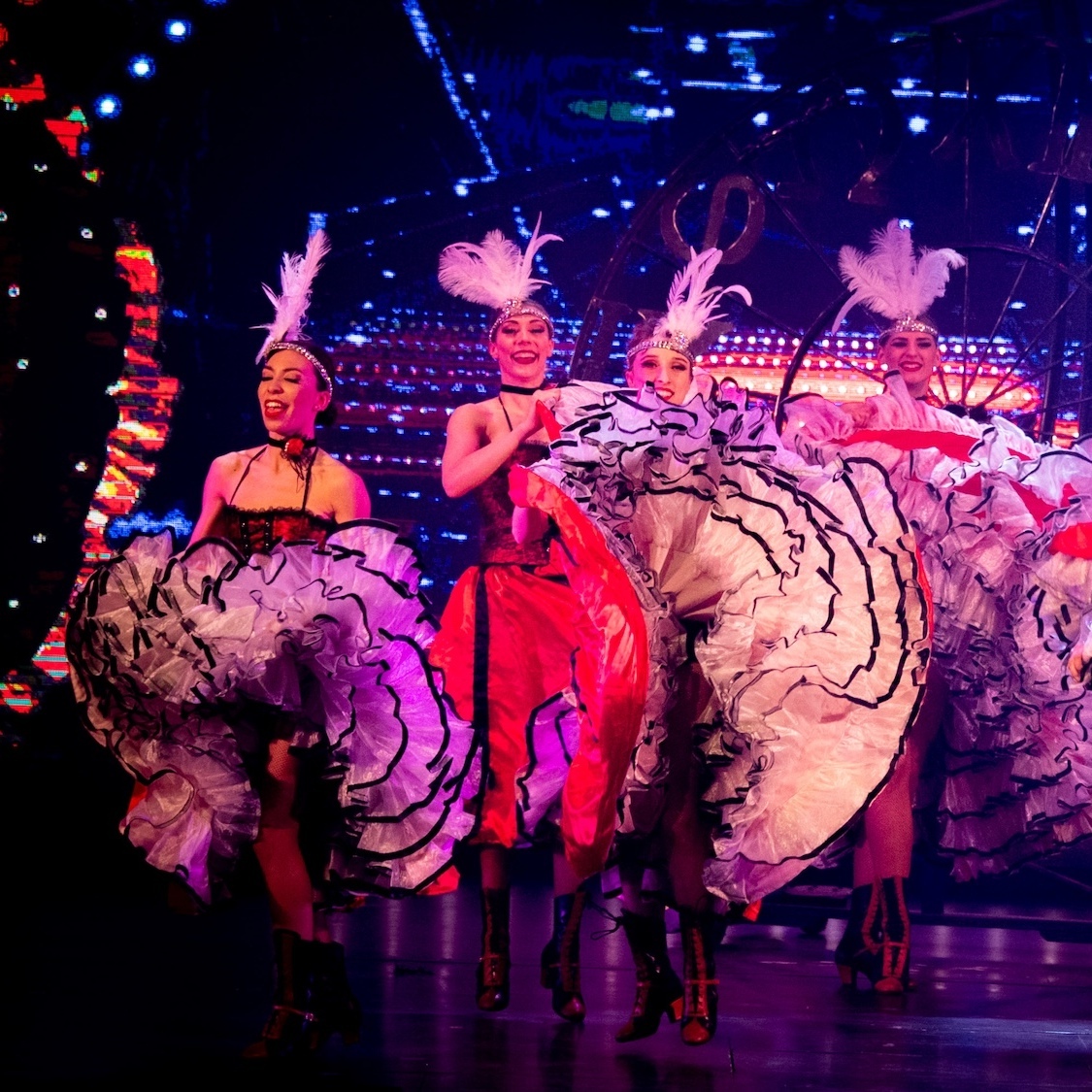 plus-grand-french-cancan-monde-bordeaux