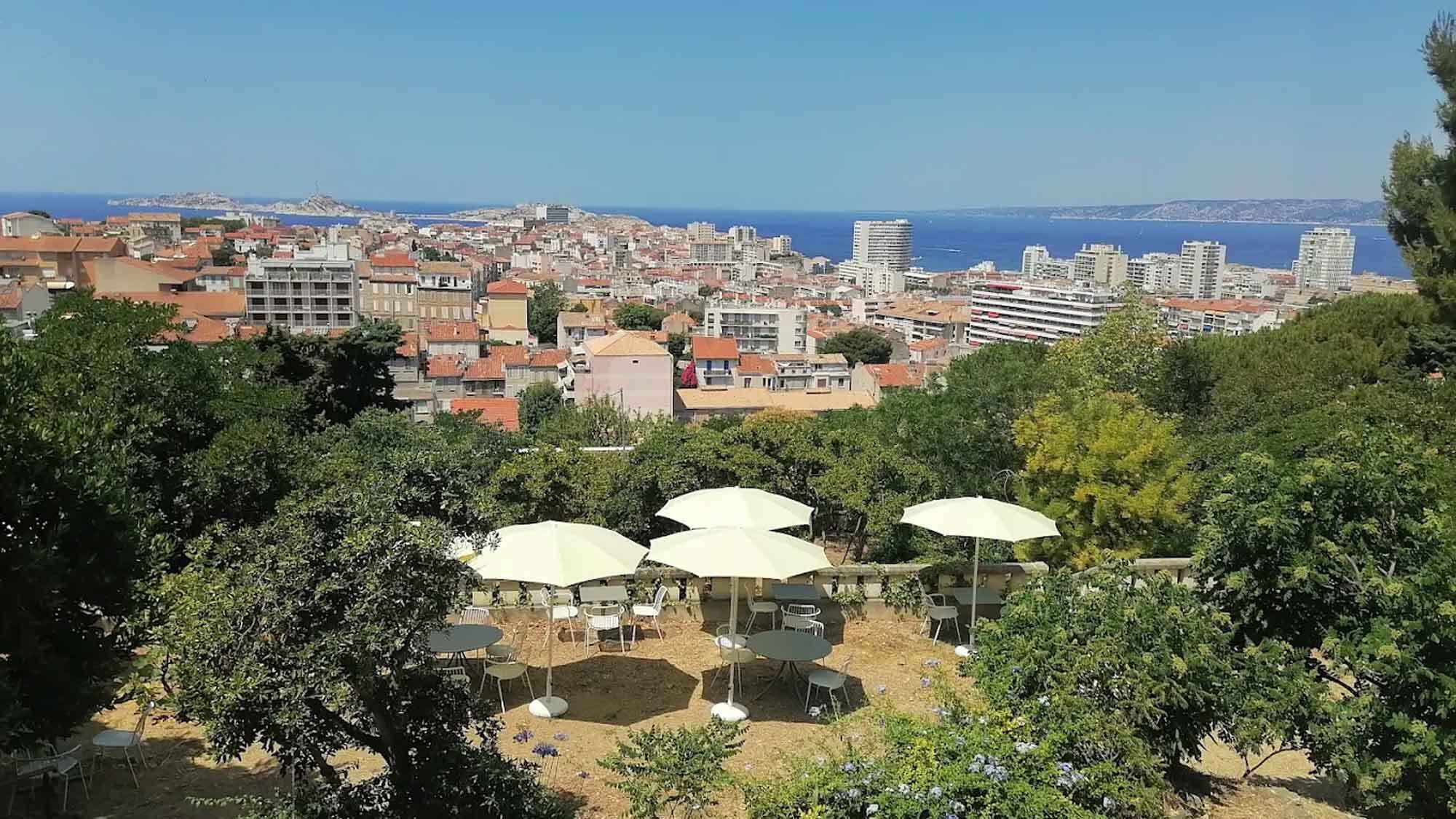 cafe-restaurant-jardin-marseille