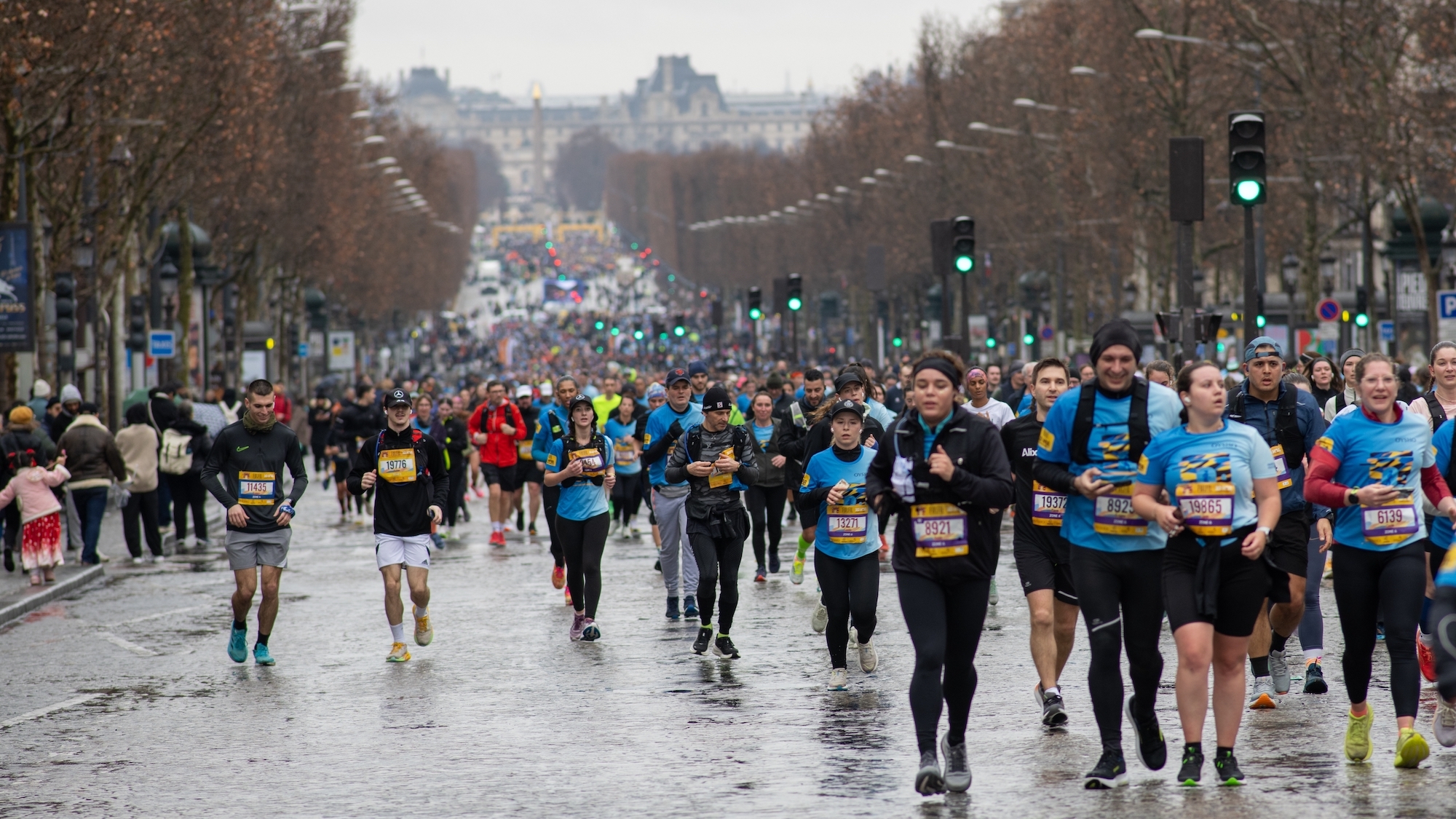 Cette année, le marathon de Paris est soumis au tirage au sort ! shutterstock-2741534909