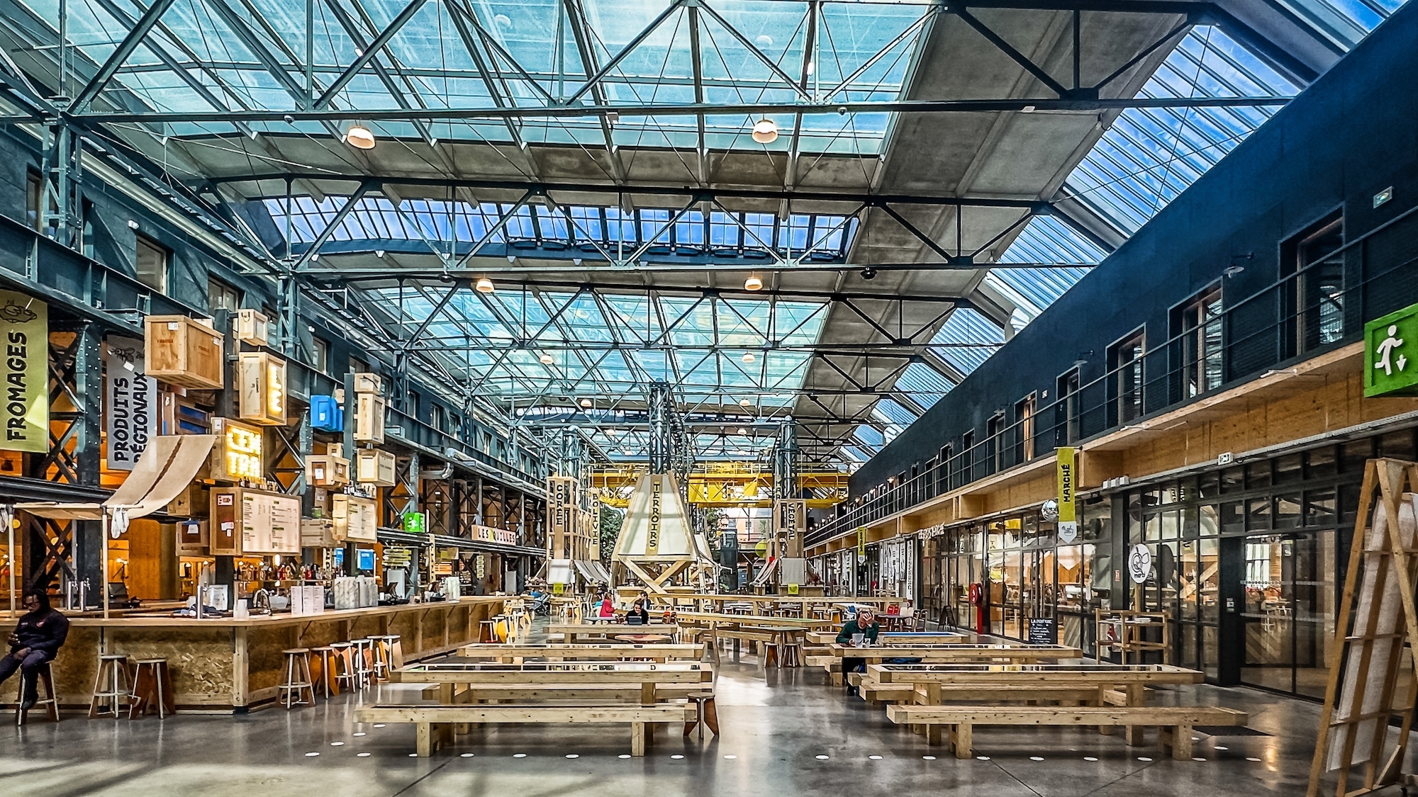 An anti-waste food market is coming to Communale Saint-Ouen this weekend shutterstock-2718591379