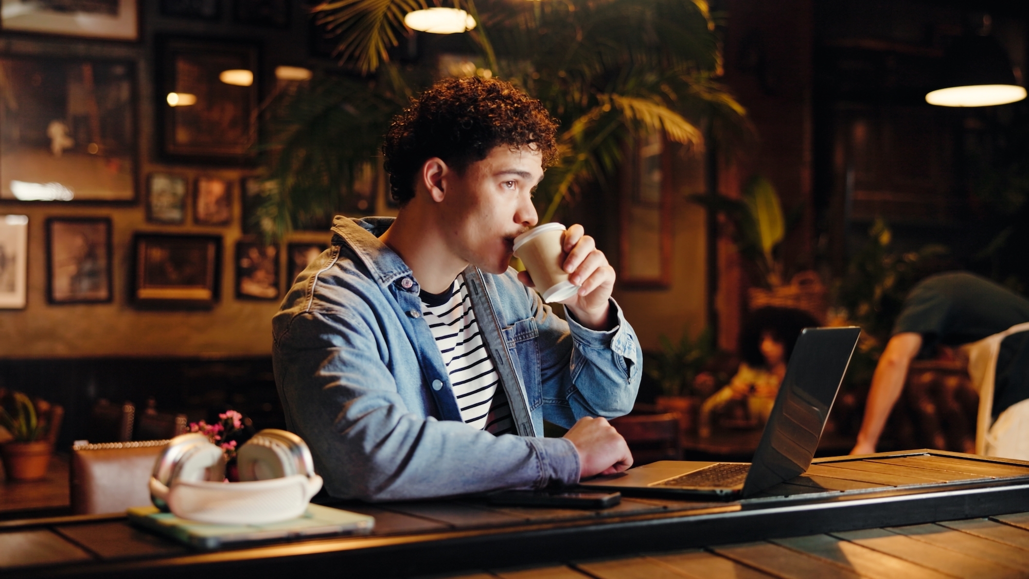 coffee-shop-ouvert-tard