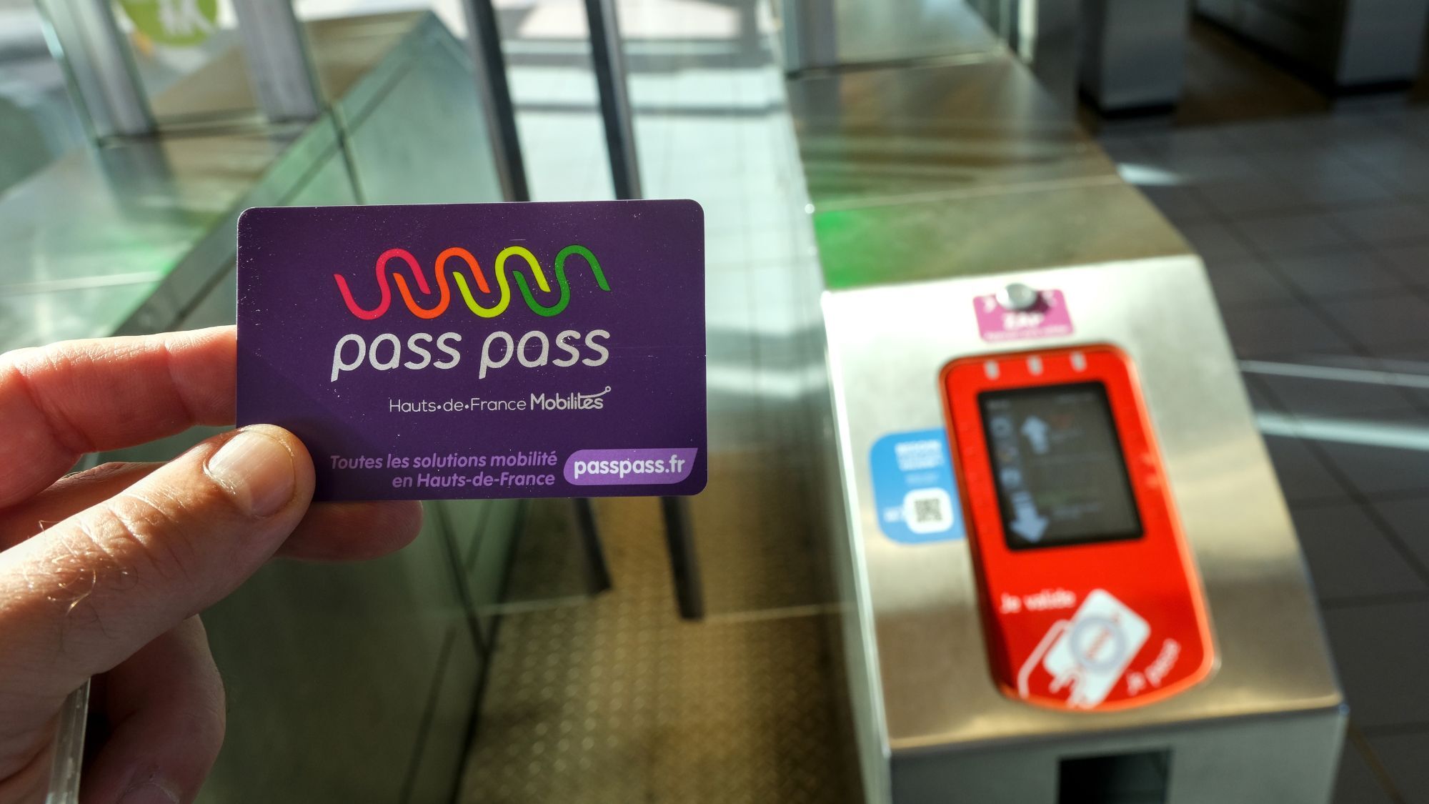Près de 19 000 usagers de Pass Pass victimes d'un vol de données dans les Hauts-de-France carte-pass-pass-metro