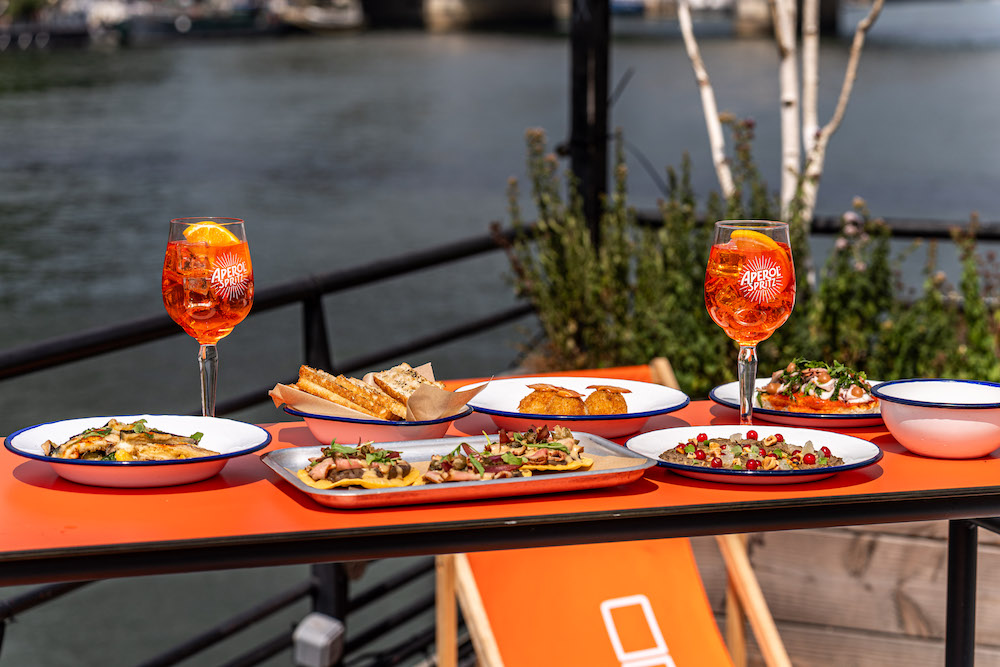 aperol-mazette-justine-piluso-aperitif-aperitivo-island-le-bonbon-paris