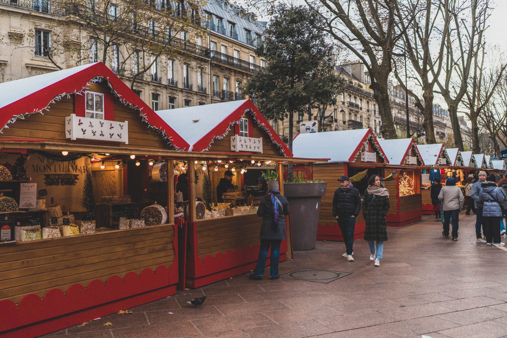 marche-noel-saint-michel-le-bonbon-paris