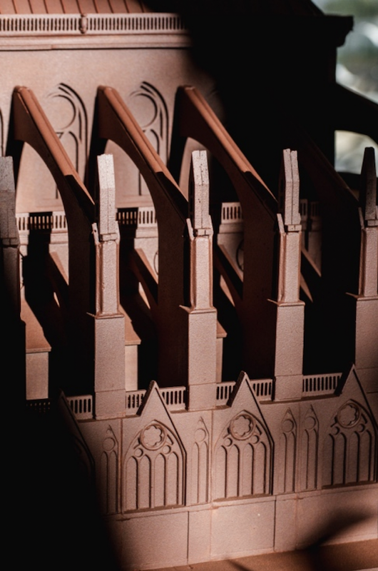 notre-dame-de-paris-maquette-chocolat-detail-le-bonbon-paris