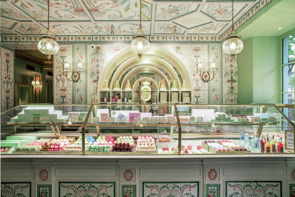 most-beautiful-restaurant-in-the-world-le-bonbon-paris-ladurée-rue-royale