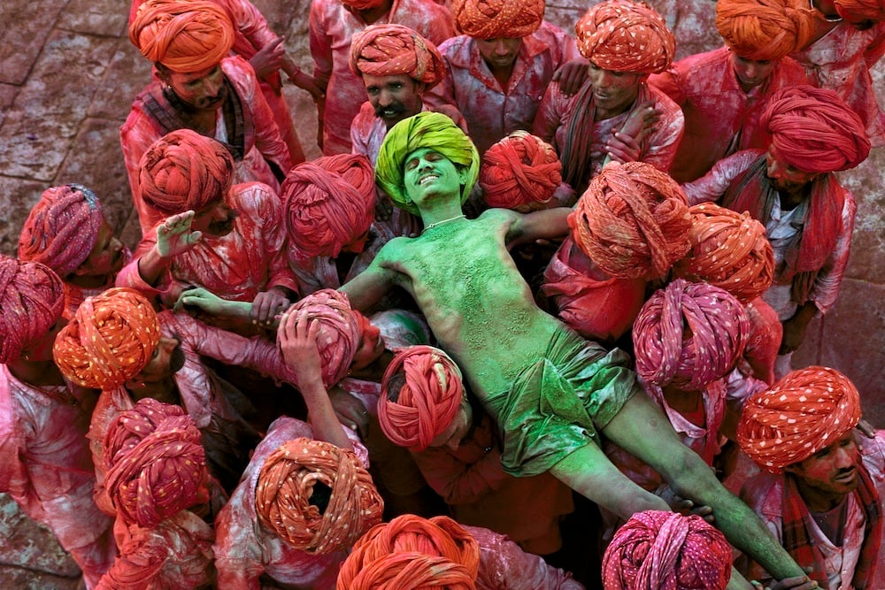 steve mccurry caumont centre d'art le bonbon